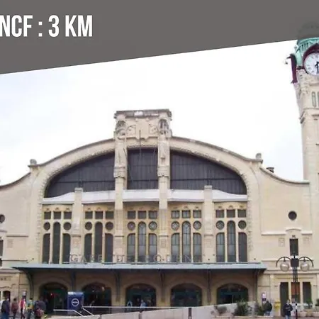 Le Jardin Des Plantes Et F2 Au Calmes, Terrasse, Stationnement Gratuit Руан