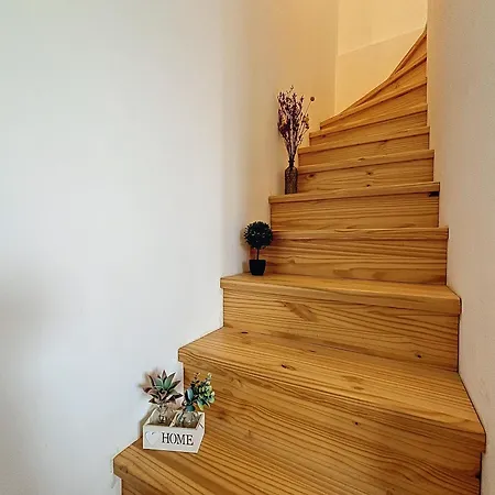 Le Jardin Des Plantes Et F2 Au Calmes, Terrasse, Stationnement Gratuit Apartment